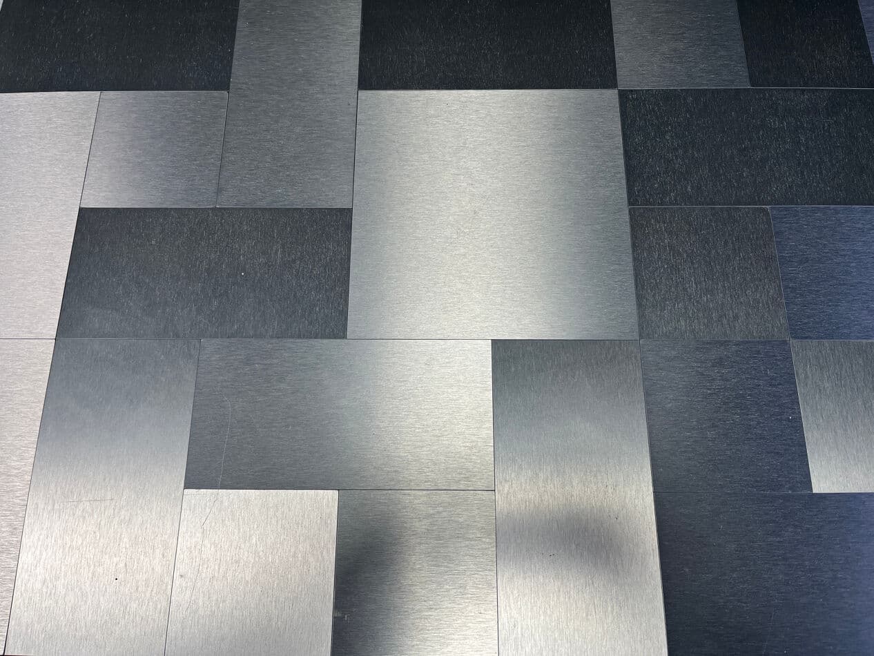 Coffee table, black, aluminium, France, 1970s. - 270415