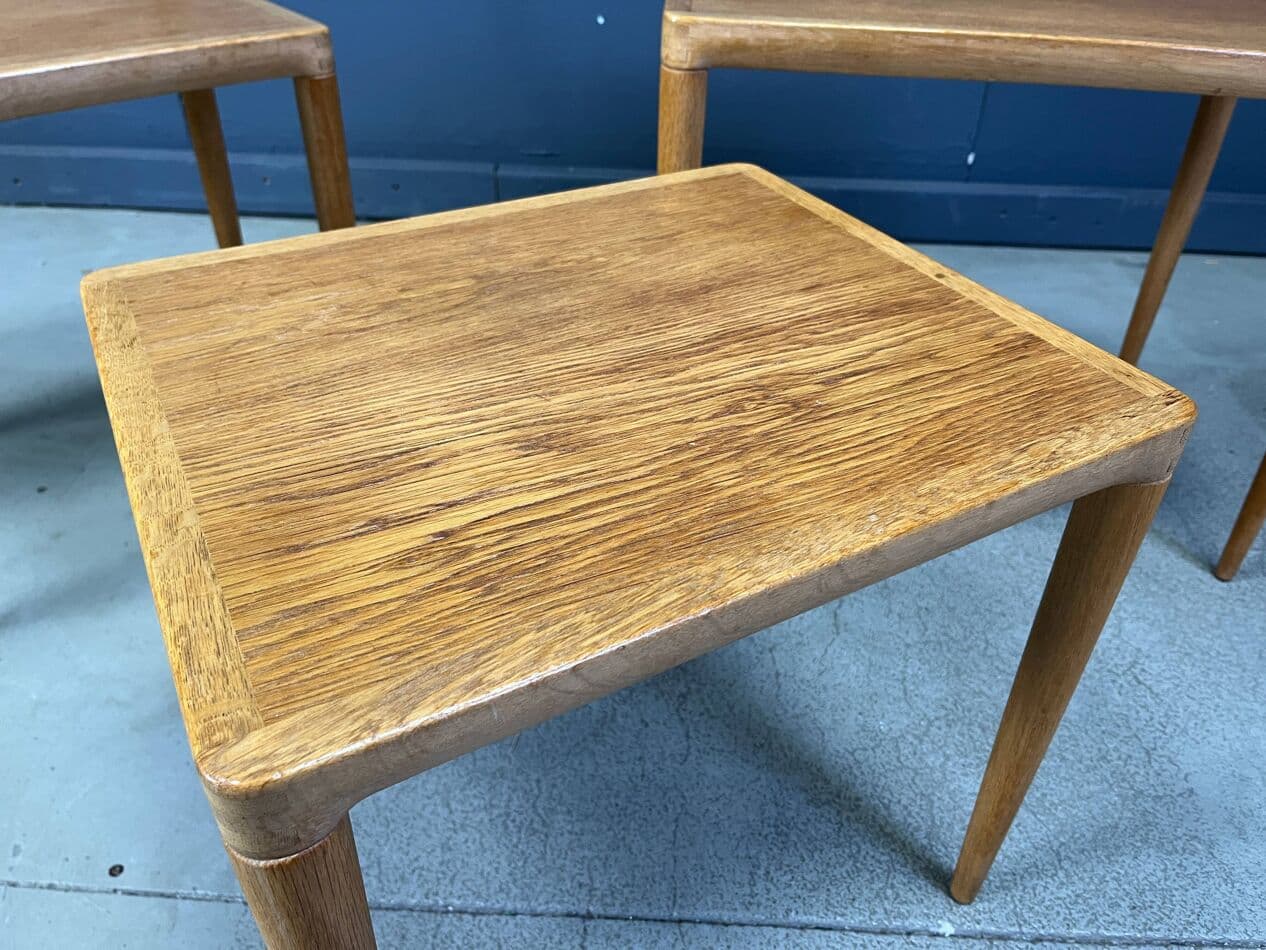 Zestaw trzech stolików pomocniczych, dąb beżowy, proj. H.W. Klein, Bramin, Dania, lata 60. - 270343