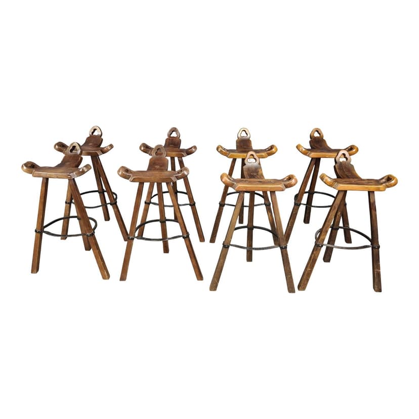 Zestaw ośmiu stołków barowych brutalistycznych, brązowy, drewno, Hiszpania, lata 60.