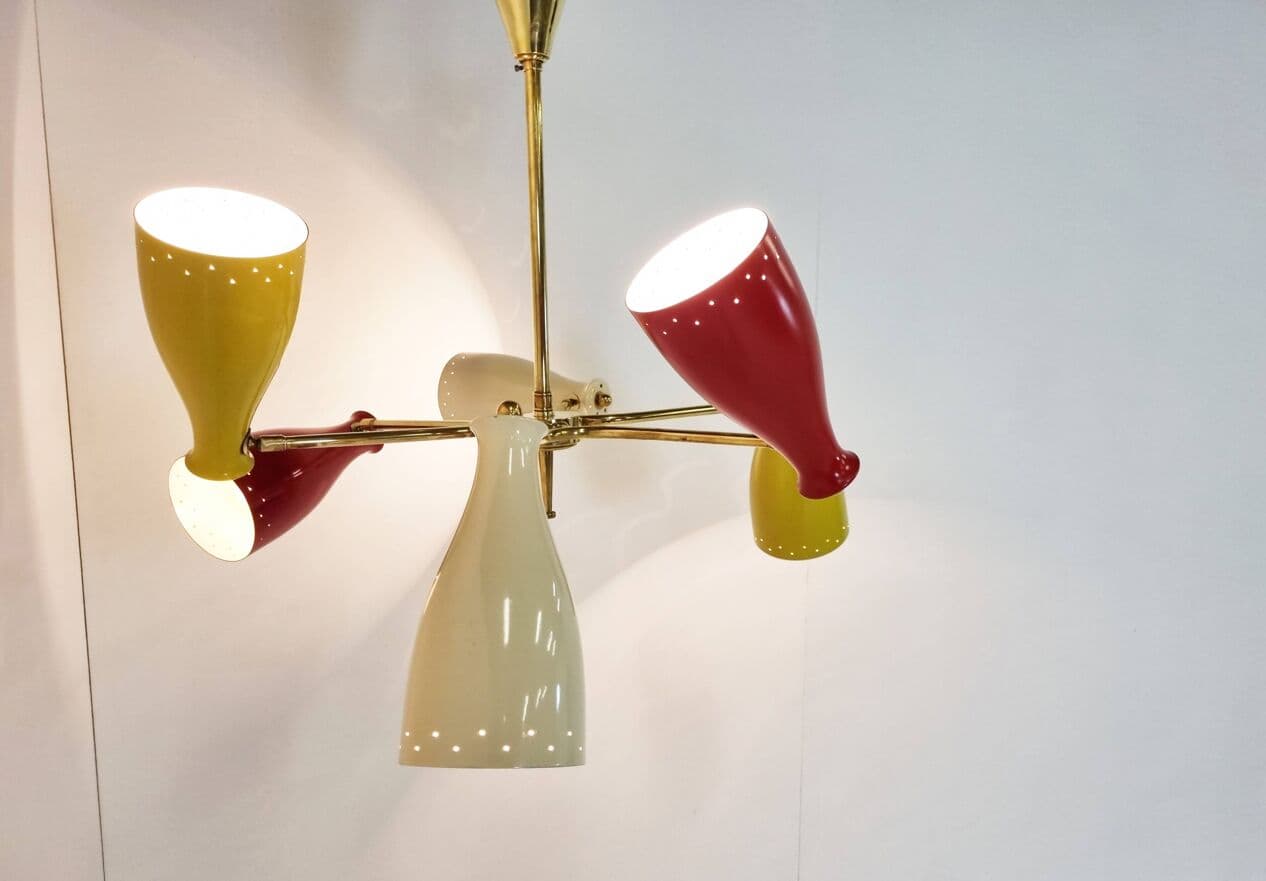 Żyrandol mid-century, klosze multikolor, włókno szklane, mosiądz, Francja, lata 50. - 270149