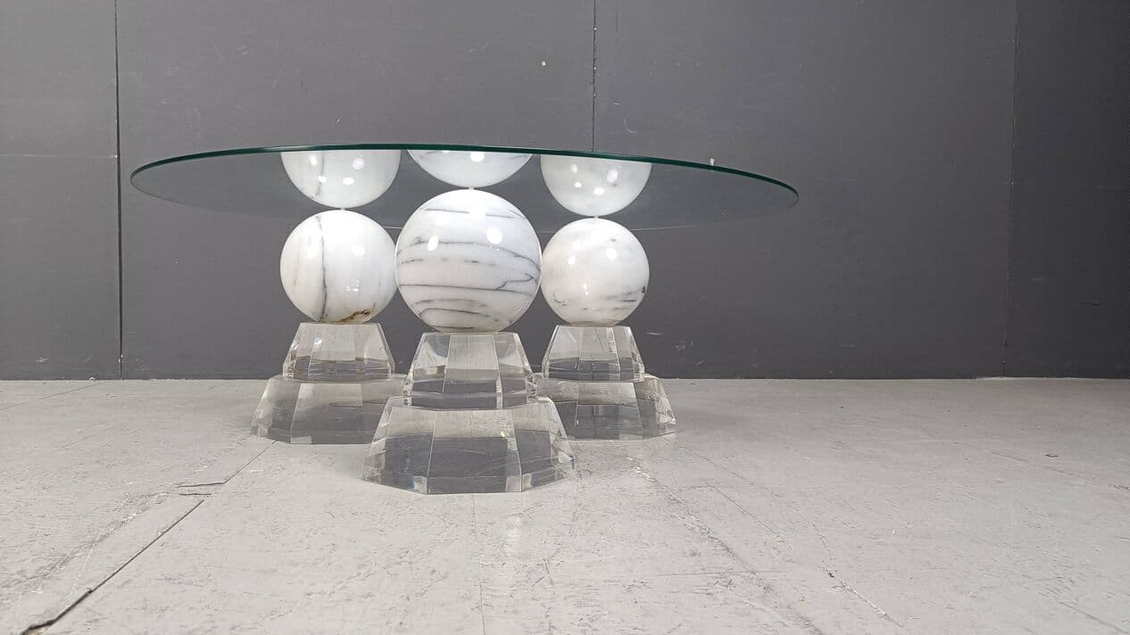 Coffee table, white marble, glass, plexiglass, France, 1980s. - 270084