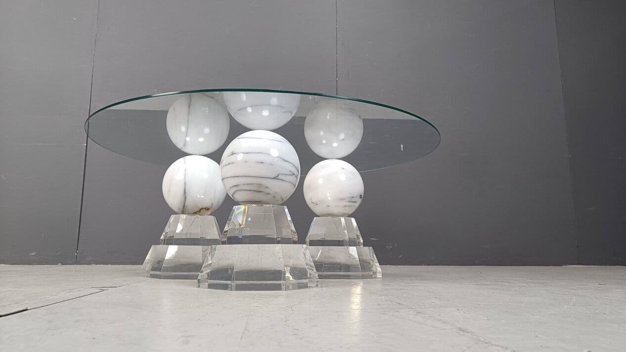 Coffee table, white marble, glass, plexiglass, France, 1980s. - 270085
