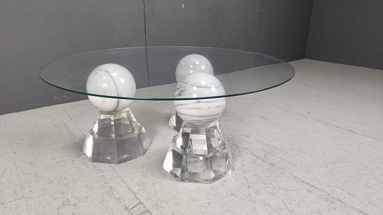 Coffee table, white marble, glass, plexiglass, France, 1980s. - 270086