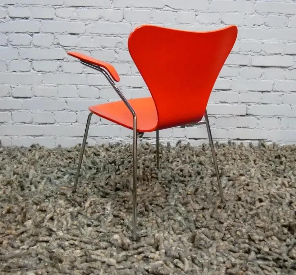 Armchair, Series 7, red plywood, by A. Jacobsen, for Fritz Hansen, Denmark, 1970s - 19457