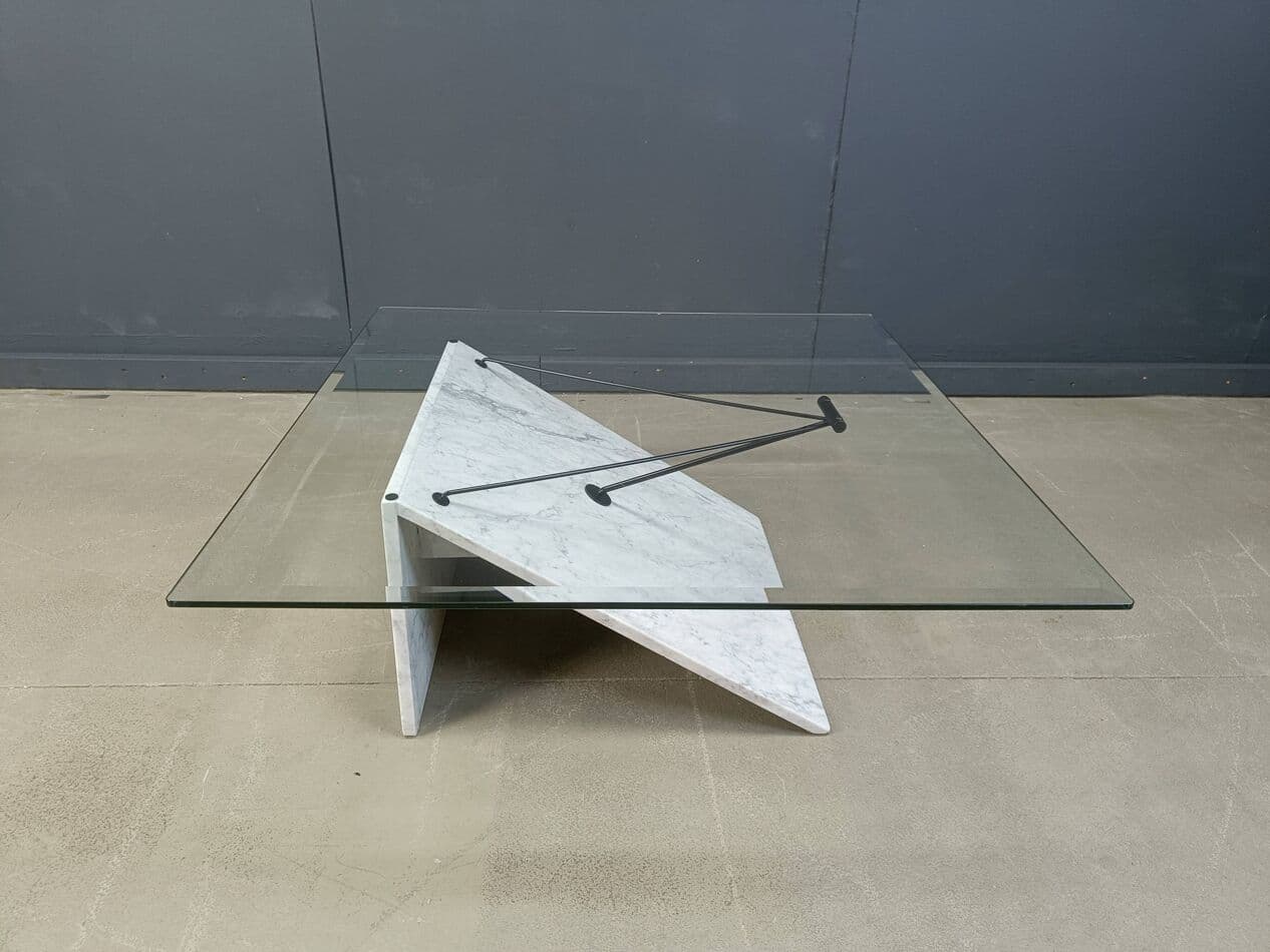 Coffee table Postmodern, white marble, Italy, 1980s. - 269998