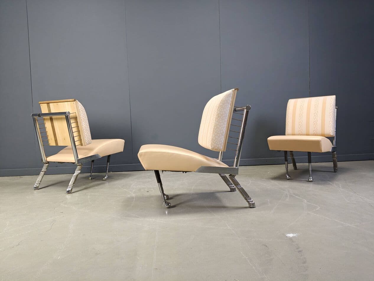 Zestaw wypoczynkowy rzeźbiarski, beżowy, winyl chromowany, szkło, metal złocony, Belgia, lata 90. - 269956