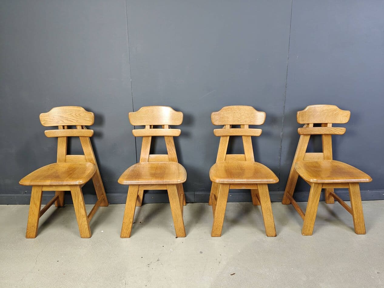 Zestaw czterech krzeseł jadalnianych brutalistycznych, dąb brązowy, Holandia, lata 60. - 269741