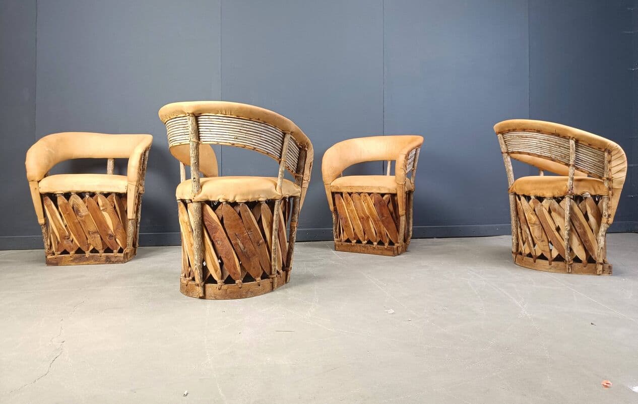 Zestaw sześciu krzeseł jadalnianych Equipale, skóra naturalna beżowa, drewno, Meksyk, lata 70. - 269620