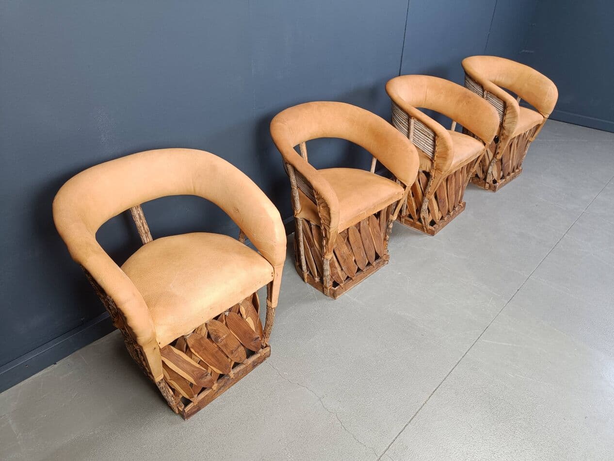 Zestaw sześciu krzeseł jadalnianych Equipale, skóra naturalna beżowa, drewno, Meksyk, lata 70. - 269619