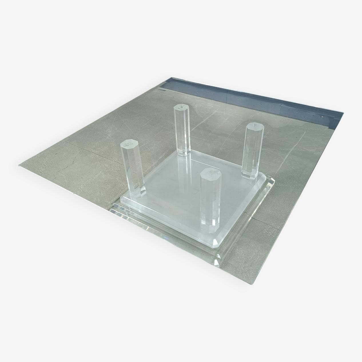 Coffee table, transparent glass, lucite, Belgium, 1970s. - 273961