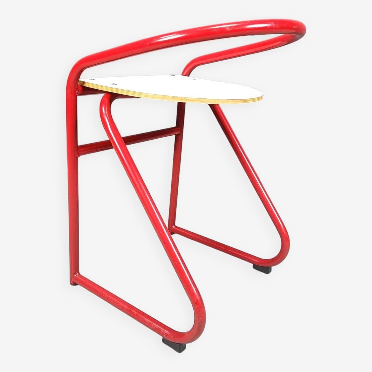 Stołek postmodernistyczny, czerwony, metal, Francja, lata 80. - 269293