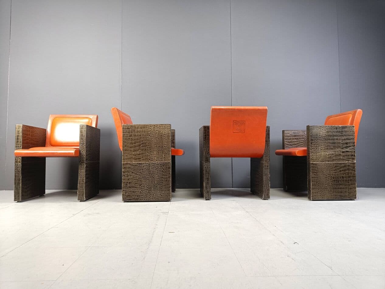 Zestaw czterech foteli, skóra pomarańczowa, skóra ekologiczna ciemnobrązowa, Francja, lata 70. - 269273