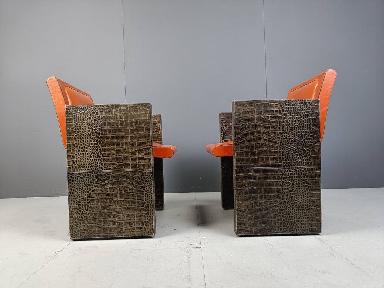 Zestaw czterech foteli, skóra pomarańczowa, skóra ekologiczna ciemnobrązowa, Francja, lata 70. - 269275
