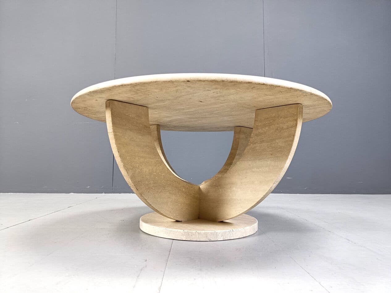 Round coffee table, beige travertine, Italy, 1970s. - 269247