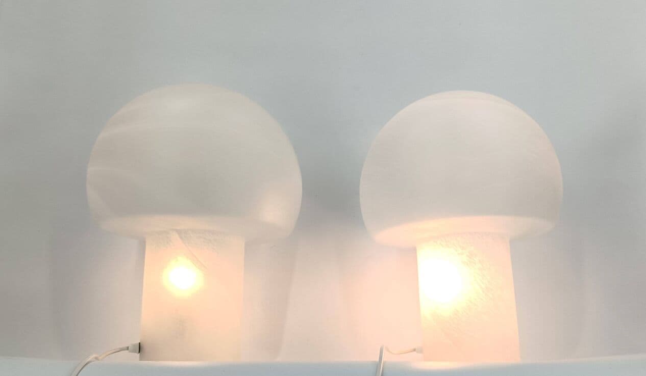 Para lamp stołowych Mushroom, szkło białe, Peill & Putzler, Niemcy, lata 70. - 269123