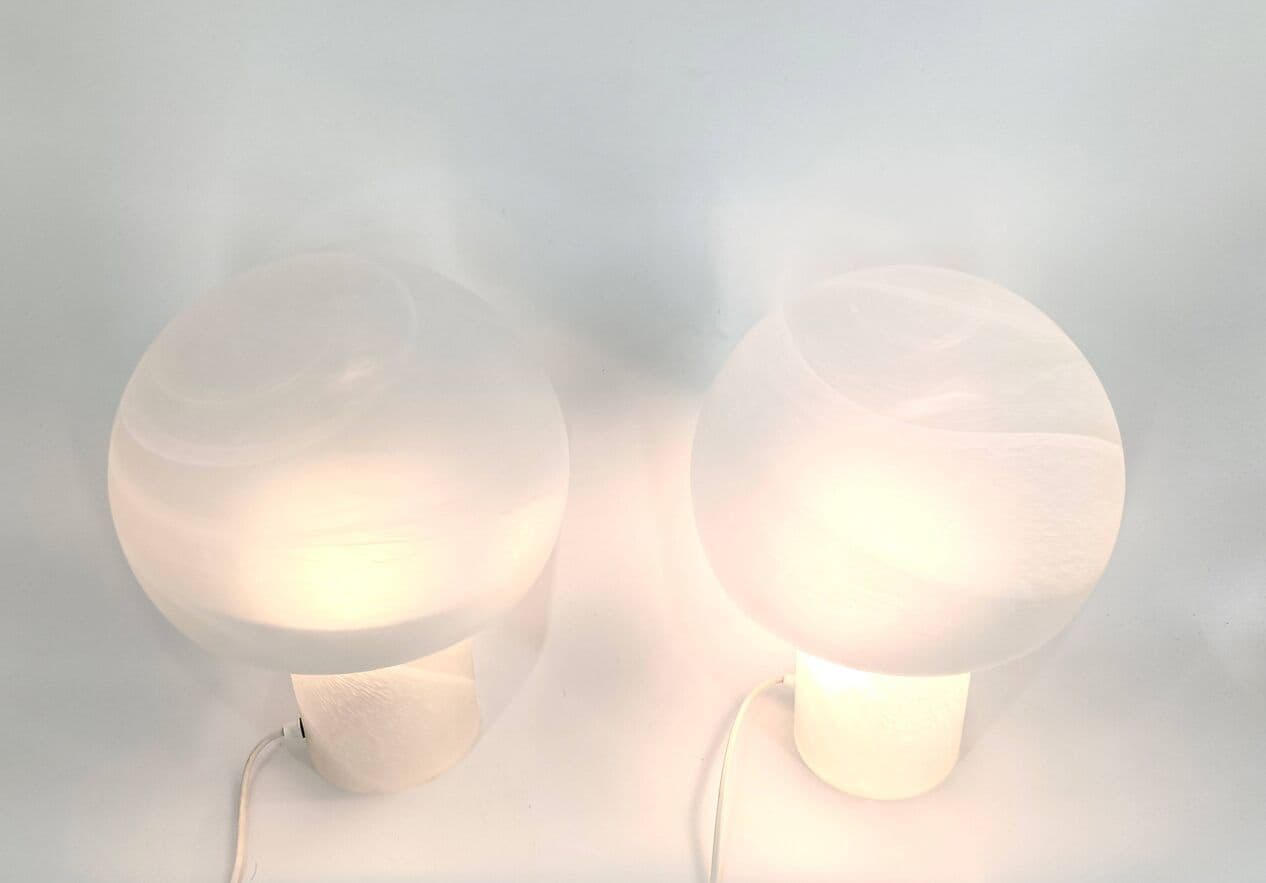 Para lamp stołowych Mushroom, szkło białe, Peill & Putzler, Niemcy, lata 70. - 269121
