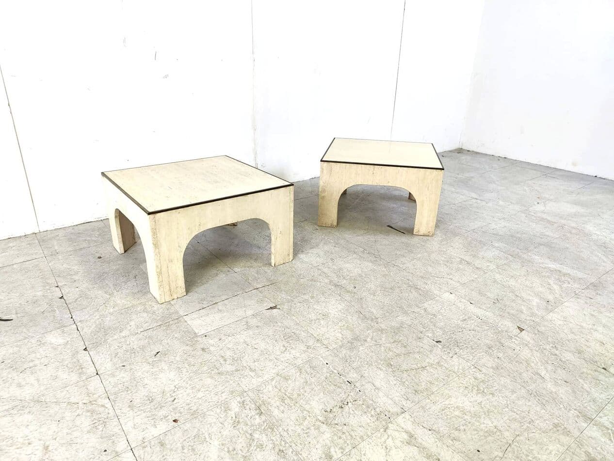 Pair of coffee tables, beige travertine, brass, Italy, 1970s. - 269086