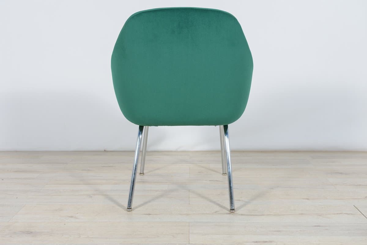Pair of armchairs, bottle green velvet, chrome, United Kingdom, 1960s. - 261774