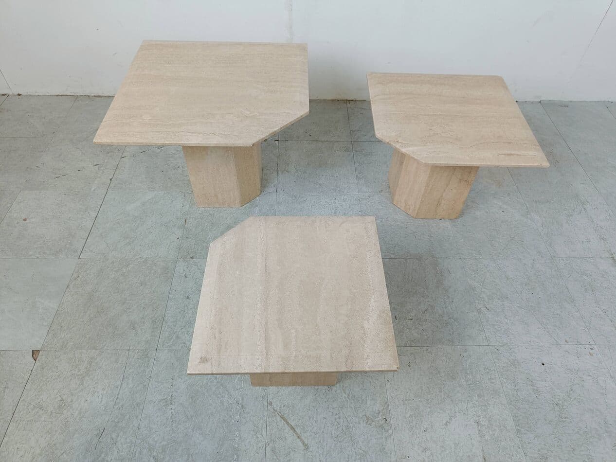 Zestaw trzech stolików typu nesting, beżowy, trawertyn, Włochy, lata 70. - 268971