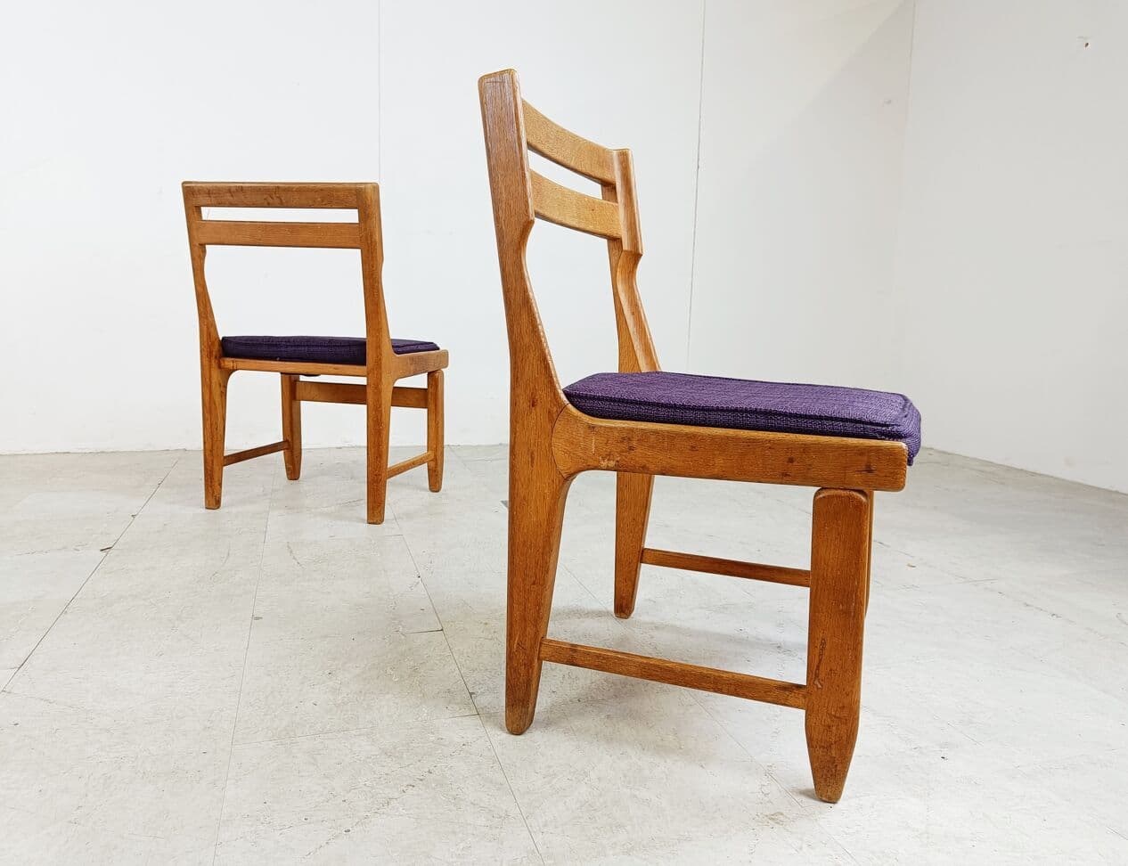 Set of Six Chairs Raphael, brown oak, purple fabric, by Guillerme et Chambron, France, 1960s. - 268700