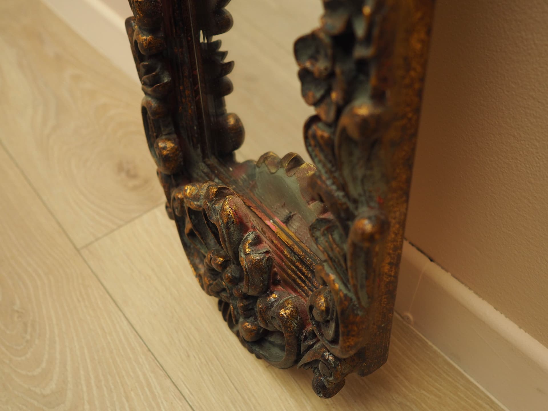 Lustro, rama brązowa, szkło, drewno, gips, Włochy, lata 60. - 261960