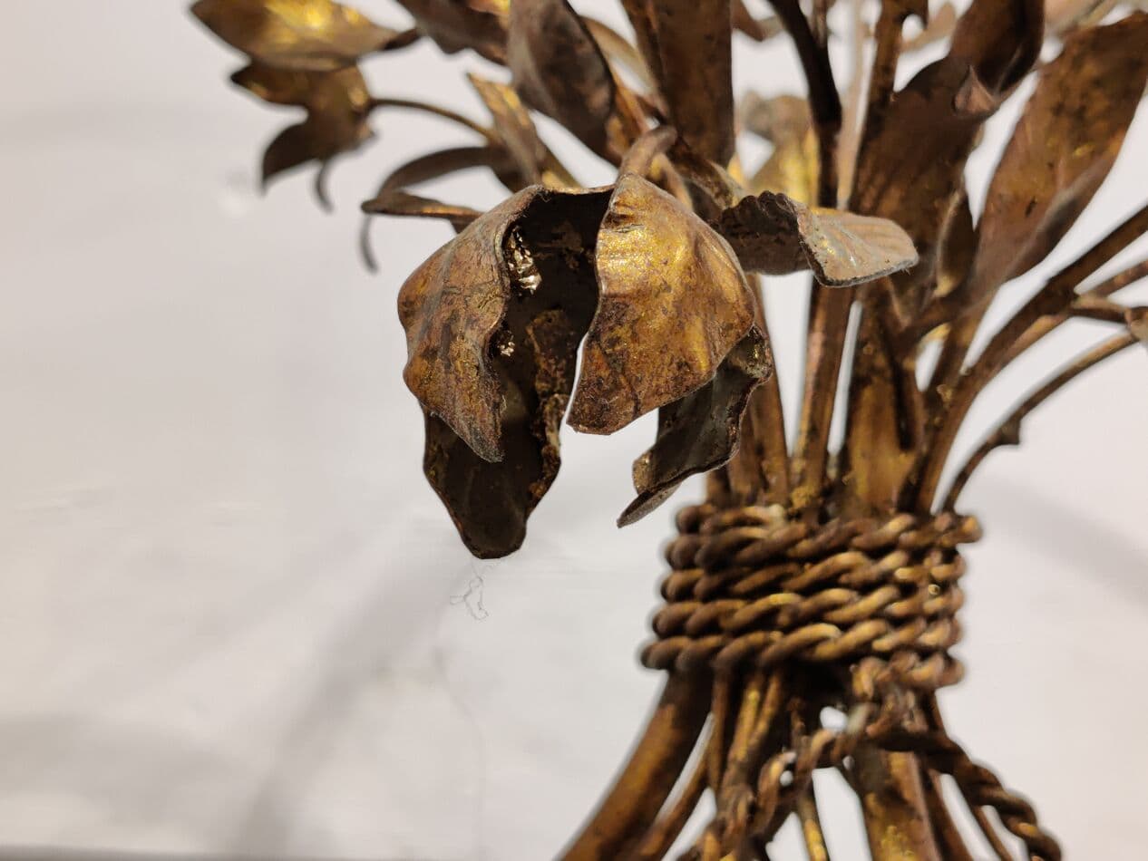 Stolik boczny kwiat, metal złoty, Włochy, lata 60. - 268112