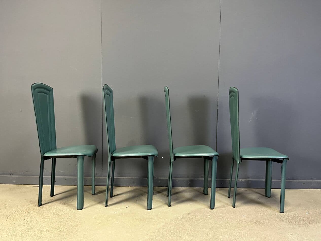Zestaw czterech krzeseł, skóra zielona, Włochy, lata 80. - 268032