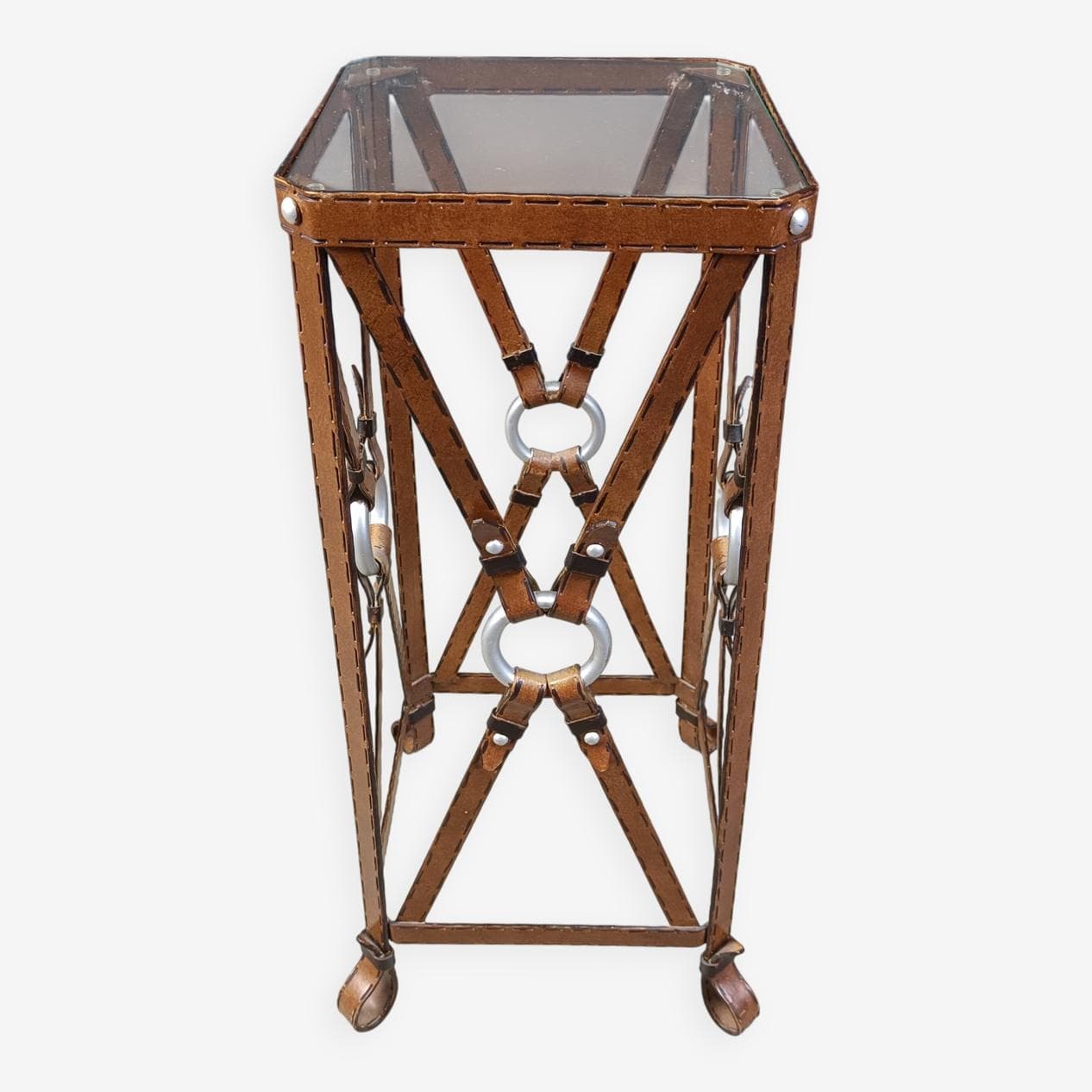 Stolik boczny, styl Jacques Adnet, brązowy, skóra ekologiczna żelazo szkło, Francja, lata 70. - 267716