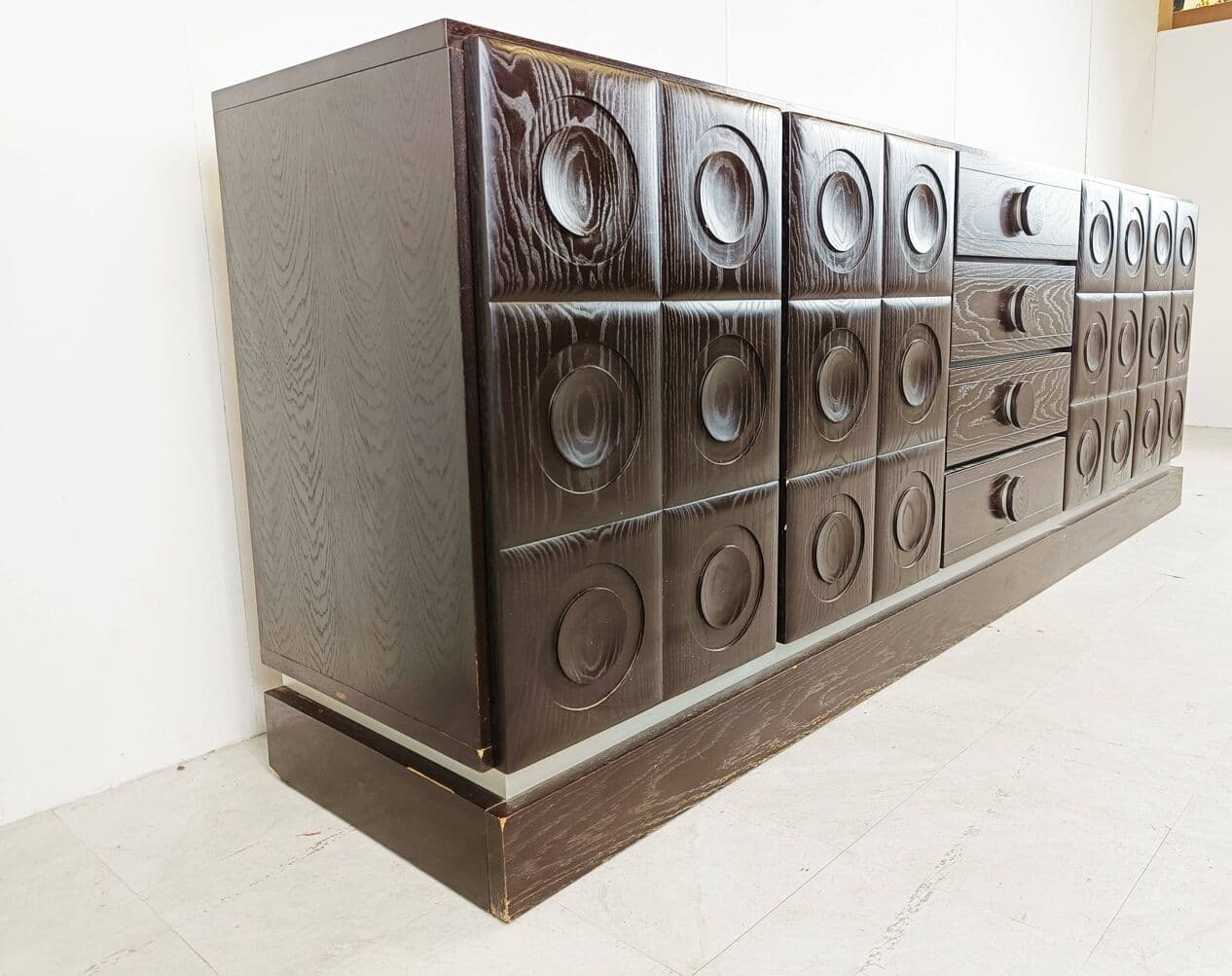 Kredens brutalistyczny, brązowy, drewno, Belgia, lata 70. - 267712