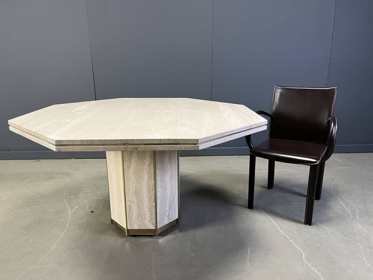 Stół jadalniany ośmiokątny, beżowy, trawertyn, mosiądz, Włochy, lata 70. - 267697
