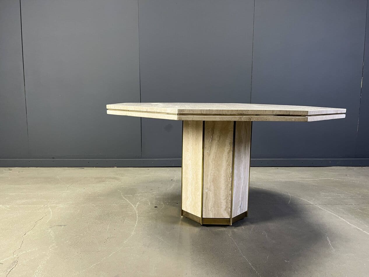 Stół jadalniany ośmiokątny, beżowy, trawertyn, mosiądz, Włochy, lata 70. - 267694