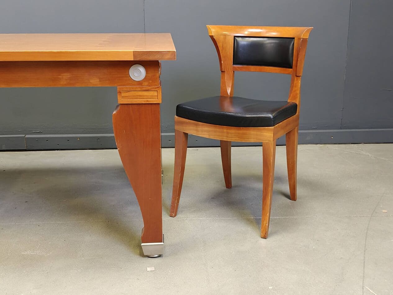 Stół jadalniany Mensa Magna, drewno czereśniowe brązowy, proj. L. Krier, Włochy, lata 90. - 267646