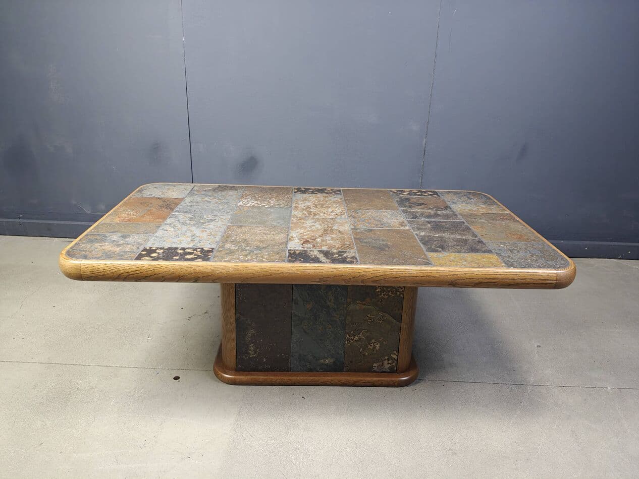 Stolik kawowy brutalistyczny, dąb brązowy, kamień multicolor, Niemcy, lata 70. - 267472