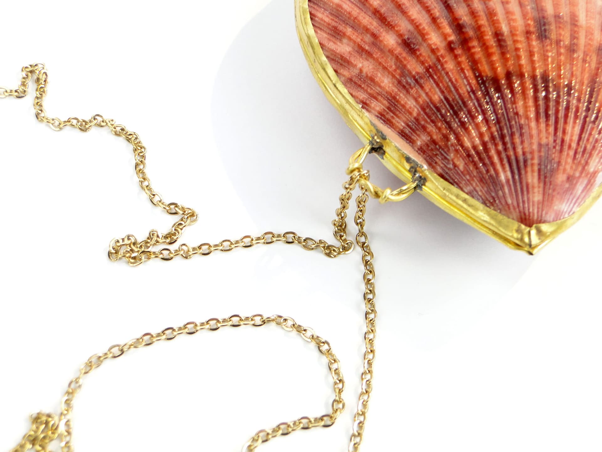 Pudełko na pierścionek, muszla różowa, mosiądz, vintage - 262085