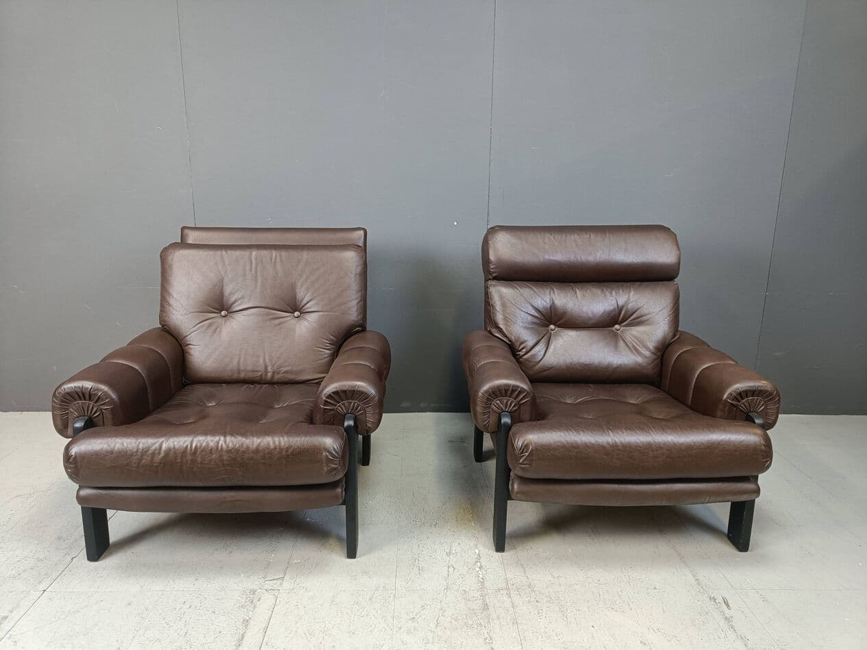 Para foteli, skóra brązowa, drewno czarne, Dania, lata 60. - 267132