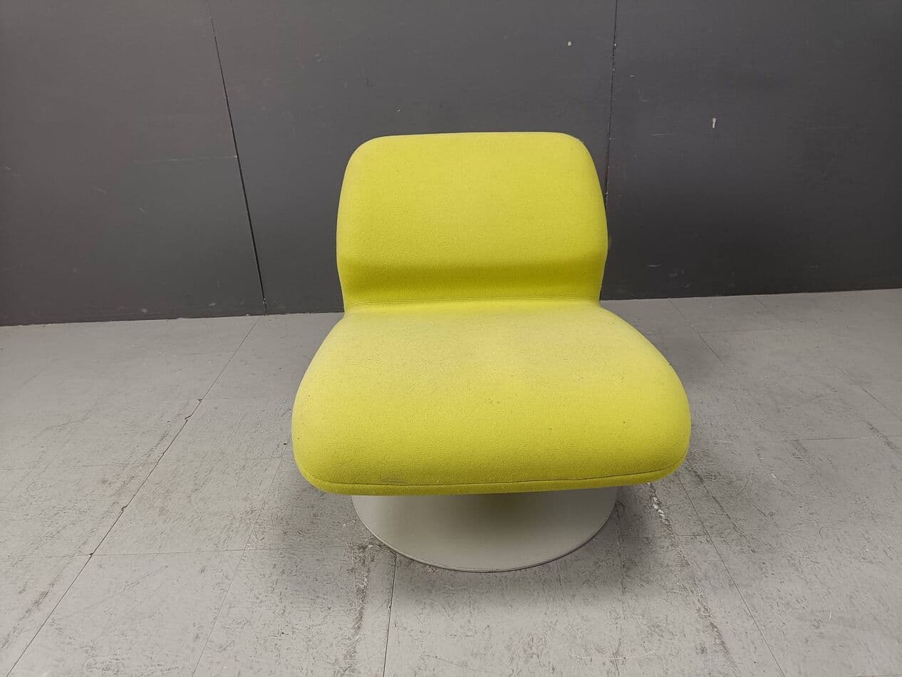 Fotel lounge Attitude, velvet zielony, proj. M. Voss, Fritz Hansen, Dania - 267123