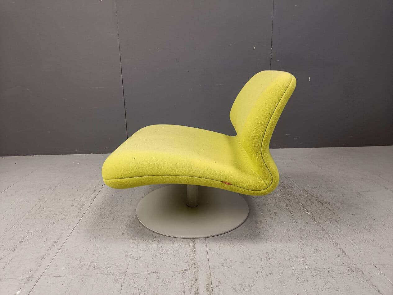 Fotel lounge Attitude, velvet zielony, proj. M. Voss, Fritz Hansen, Dania - 267125