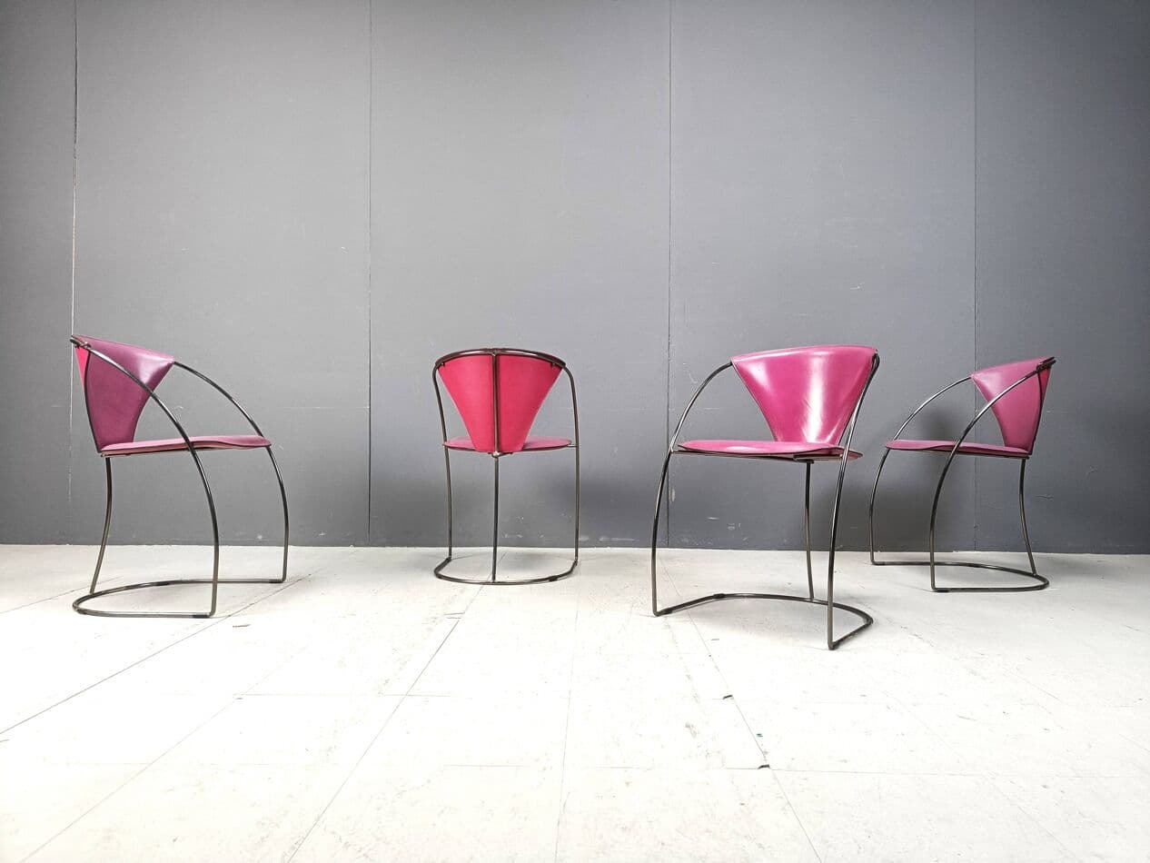 Zestaw czterech krzeseł Linda, skóra naturalna różowa, chrom, Arrben, Włochy, lata 80. - 267082