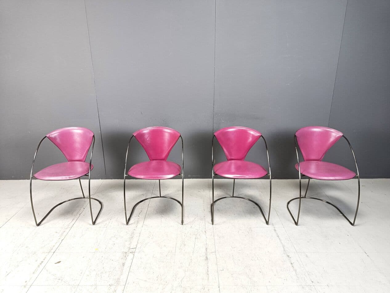 Zestaw czterech krzeseł Linda, skóra naturalna różowa, chrom, Arrben, Włochy, lata 80. - 267077