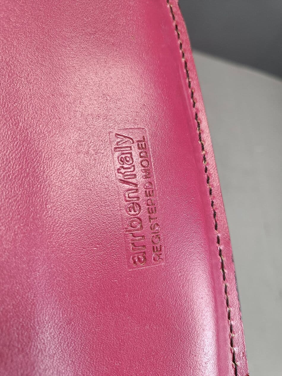 Zestaw czterech krzeseł Linda, skóra naturalna różowa, chrom, Arrben, Włochy, lata 80. - 267074