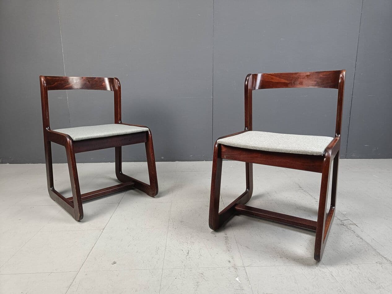 Set of six dining chairs, brown wood, light grey fabric, by M. Sabot, Italy, 1970s. - 267068