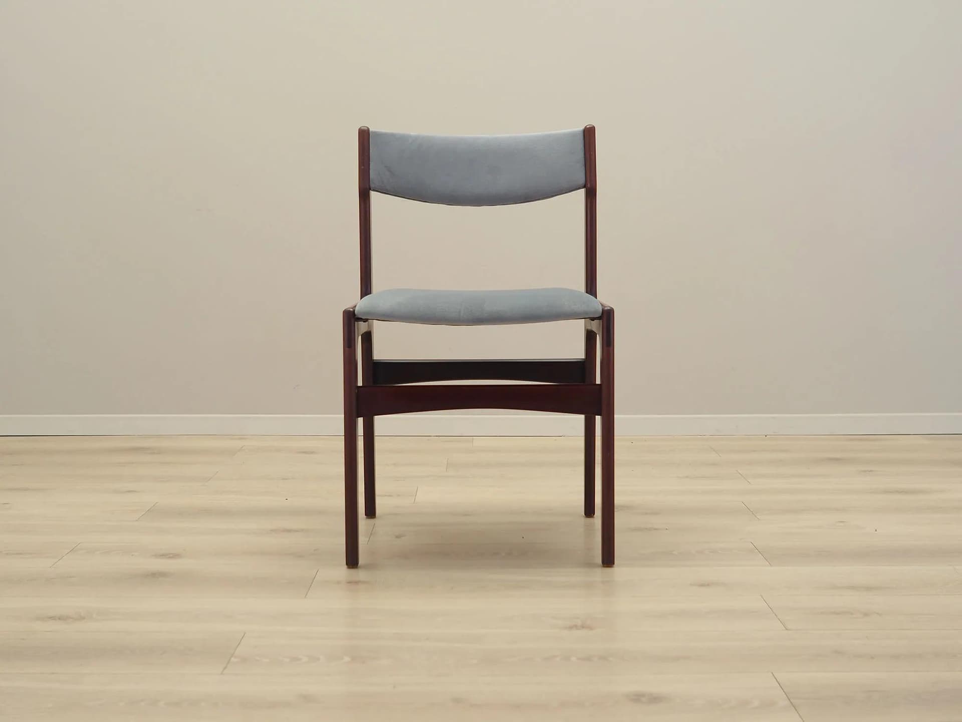 Komplet czterech krzeseł, mahoń ciemnobrązowy, velvet szary, Dania, lata 70. - 19752