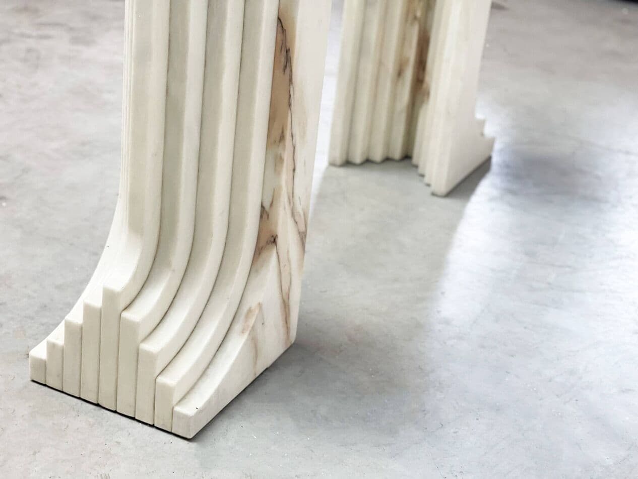 Dining table, beige travertine, glass, Italy, 1970s. - 266665