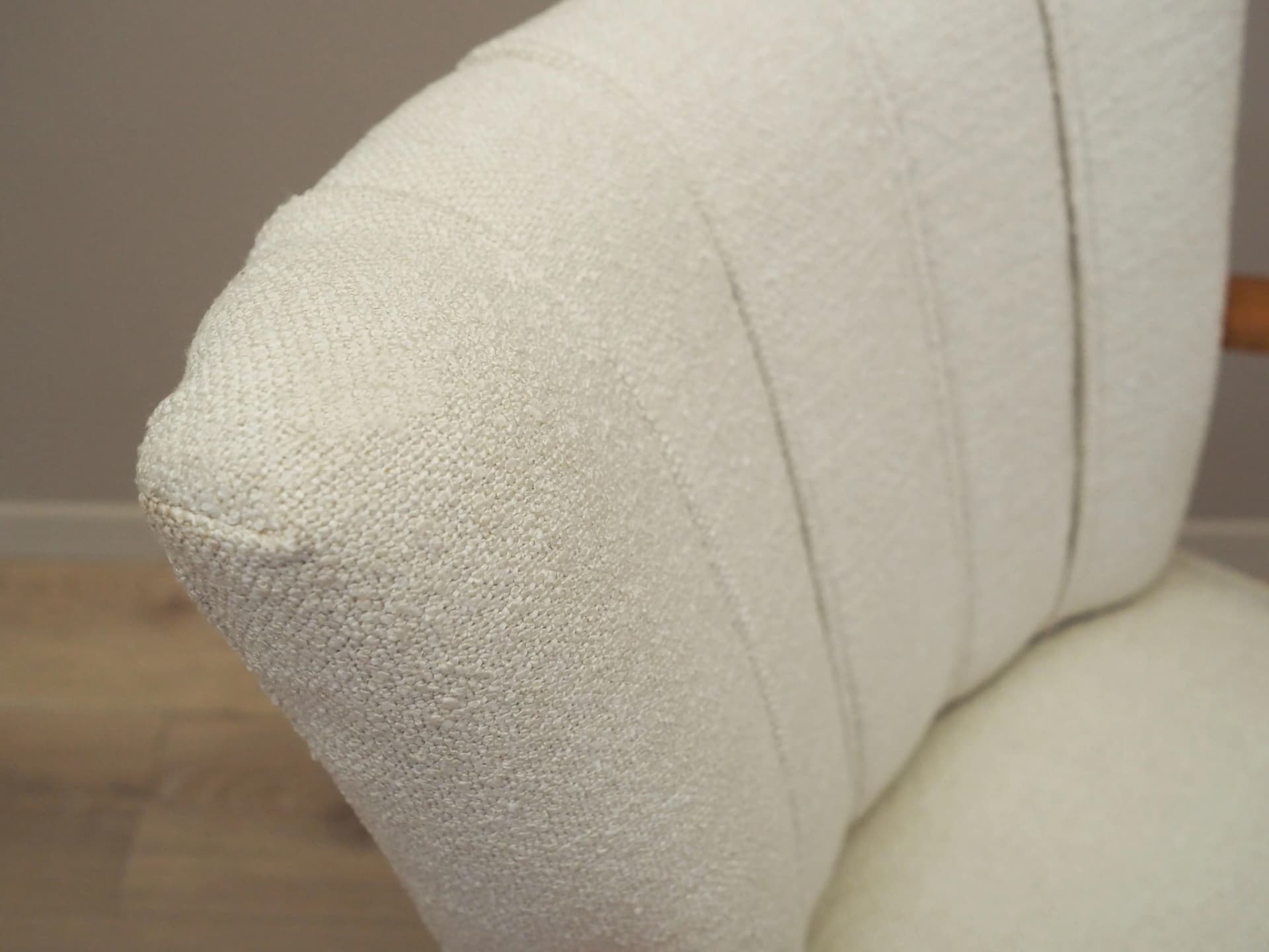 Fotel Art Déco, boucle ivory white, dąb, Dania, lata 50. - 19740