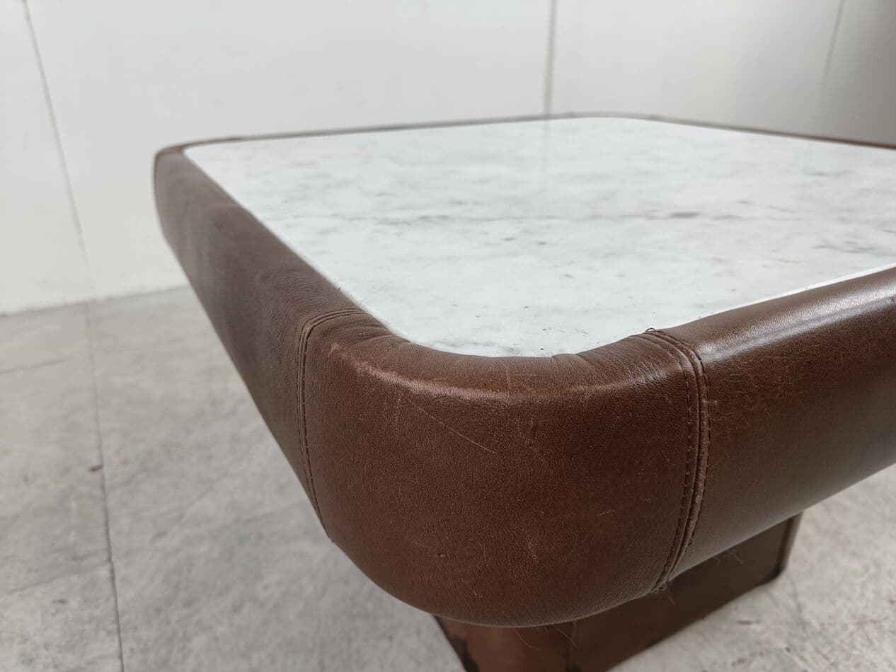 Coffee table, white marble, brown leather, 1970s. - 266471