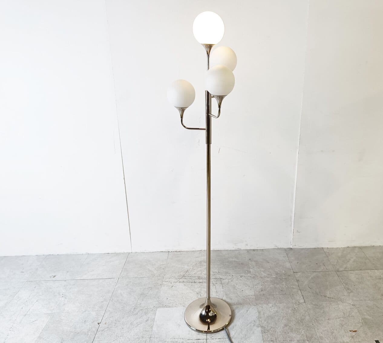 Lampa podłogowa, szkło opalowe chrom srebrny, proj. G. Sciolari, Włochy, lata 70. - 266234