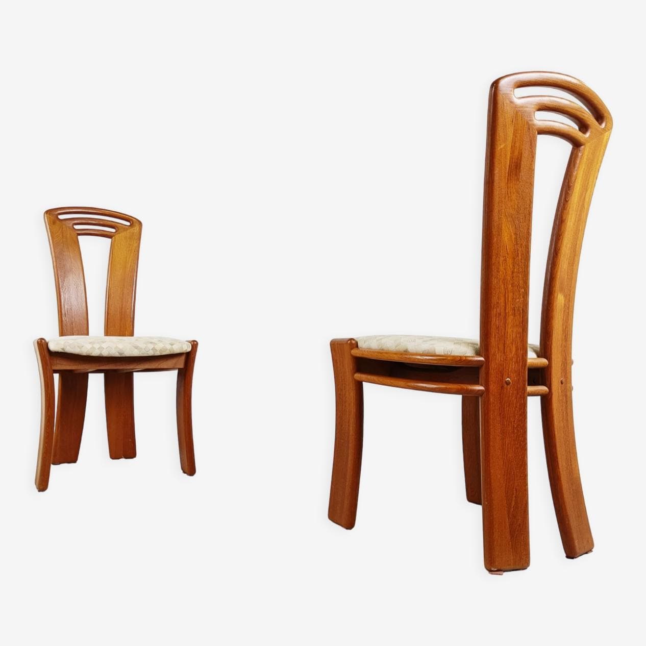 Set of four dining chairs, brown wood, light beige cotton, Denmark, 1960s. - 266227