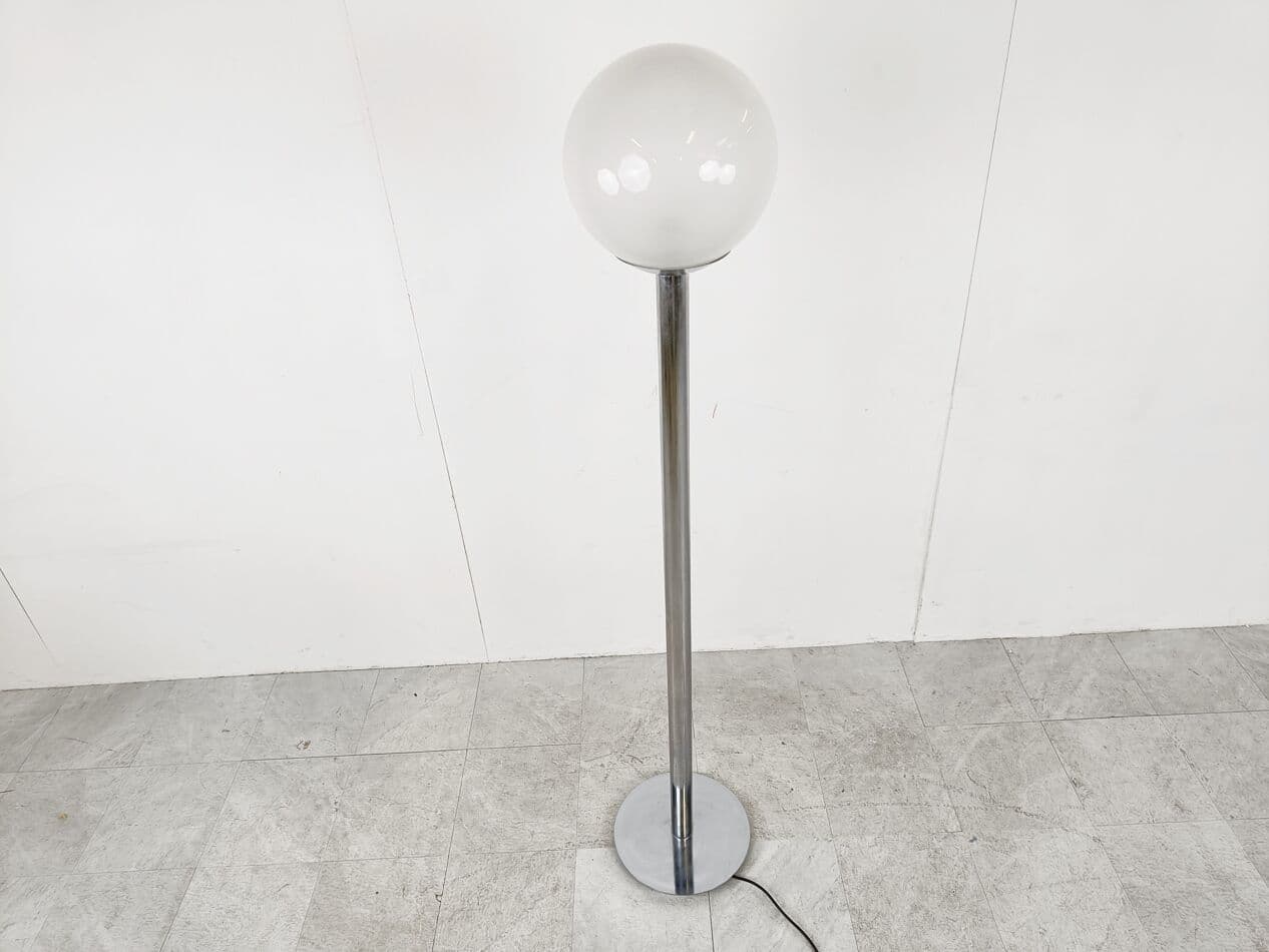 Floor lamp, chrome, glass, Italy, 1970s. - 266202