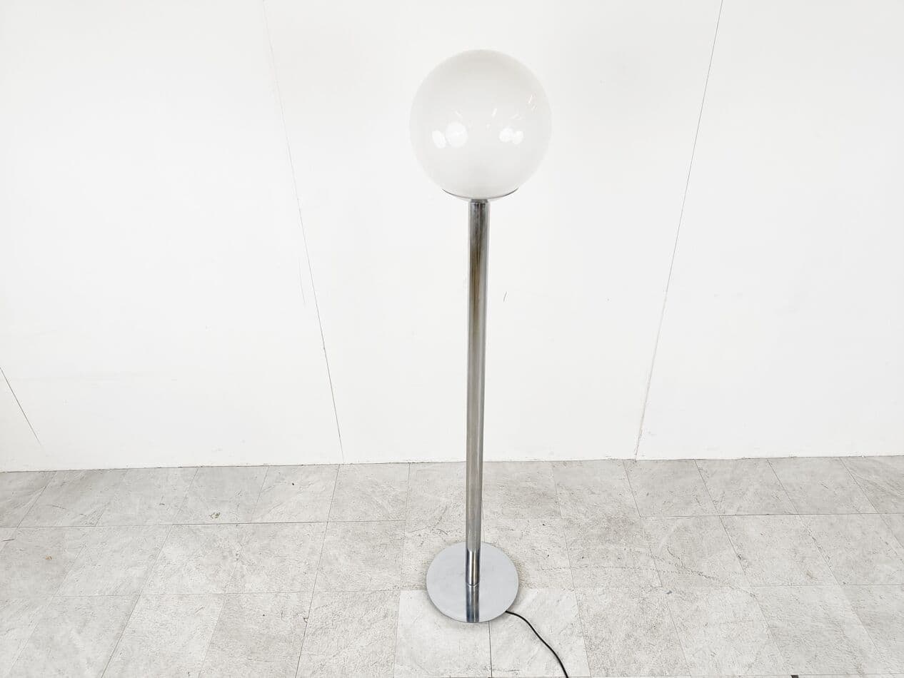 Floor lamp, chrome, glass, Italy, 1970s. - 266195