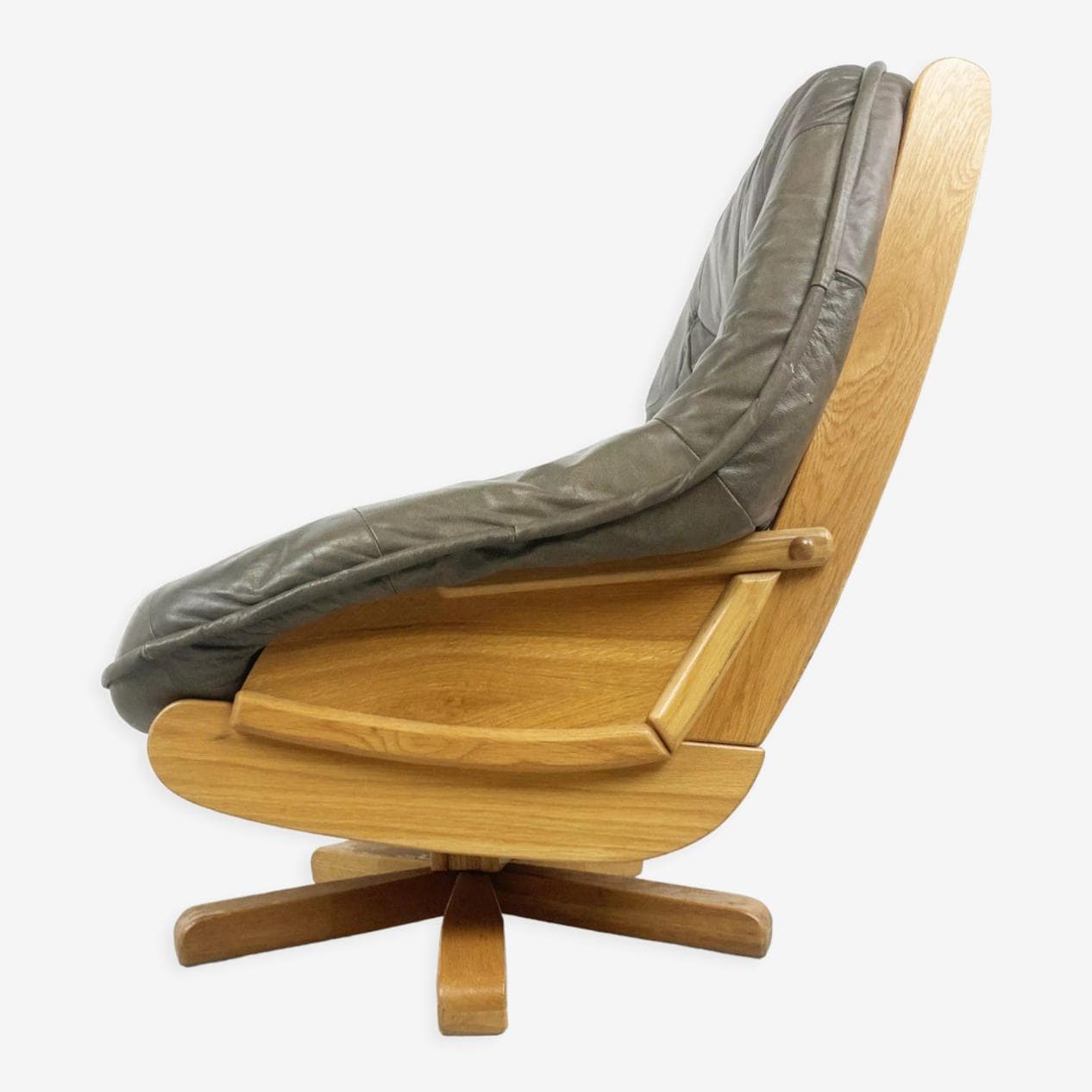 Fotel brutalistyczny, skóra brązowa, dąb, Niemcy, lata 70. - 266059